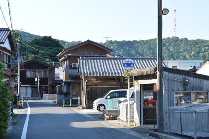 新浦iバス停留所（上り）の画像